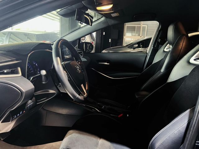 五門勁跑 旗艦精裝滿配 原鈑件 I-Key CarPlay ACC跟車 抬頭顯示 雙前座電熱椅 18寸鋁圈 盲點  第8張相片