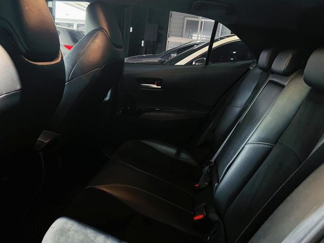 五門勁跑 旗艦精裝滿配 原鈑件 I-Key CarPlay ACC跟車 抬頭顯示 雙前座電熱椅 18寸鋁圈 盲點  第9張相片