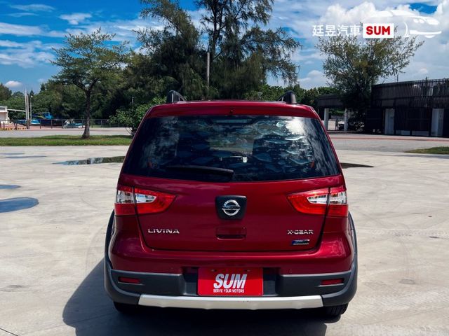 掀背大空間｜僅跑7萬｜代步商用多功能｜省油省稅 高CP值｜最佳轎式休旅車｜空間大 載人載貨都方便  第5張相片