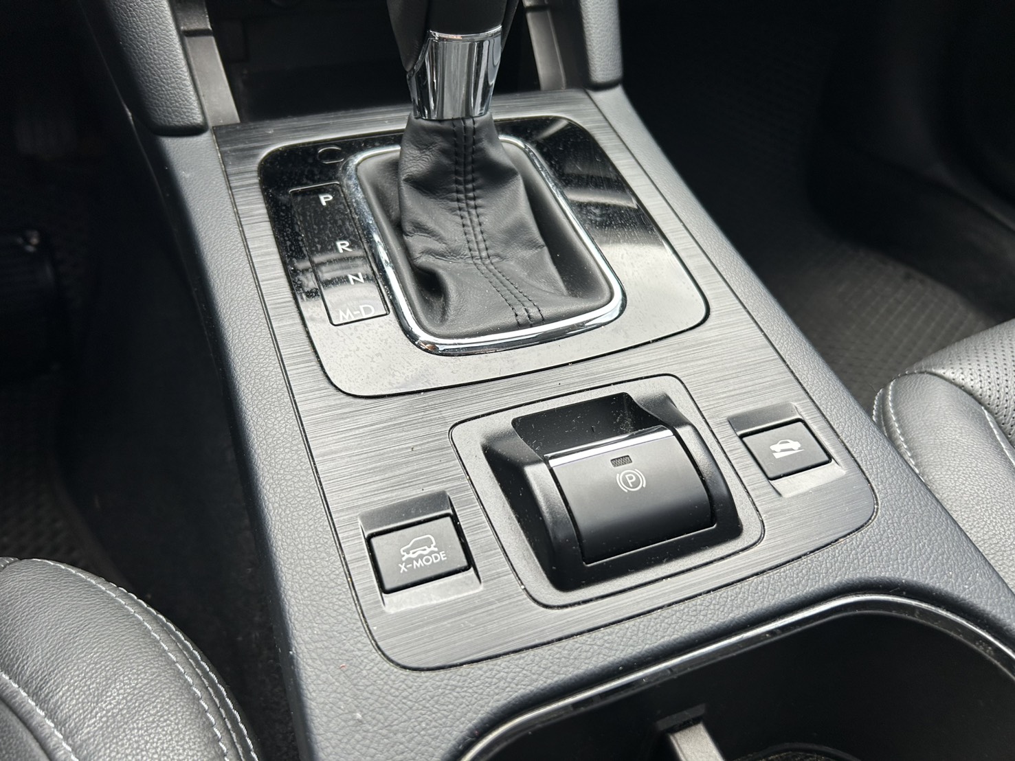 2015年速霸陸 Subaru Outback 2.5L  #跑少僅跑8萬 #原廠保養 #頂配   第11張相片