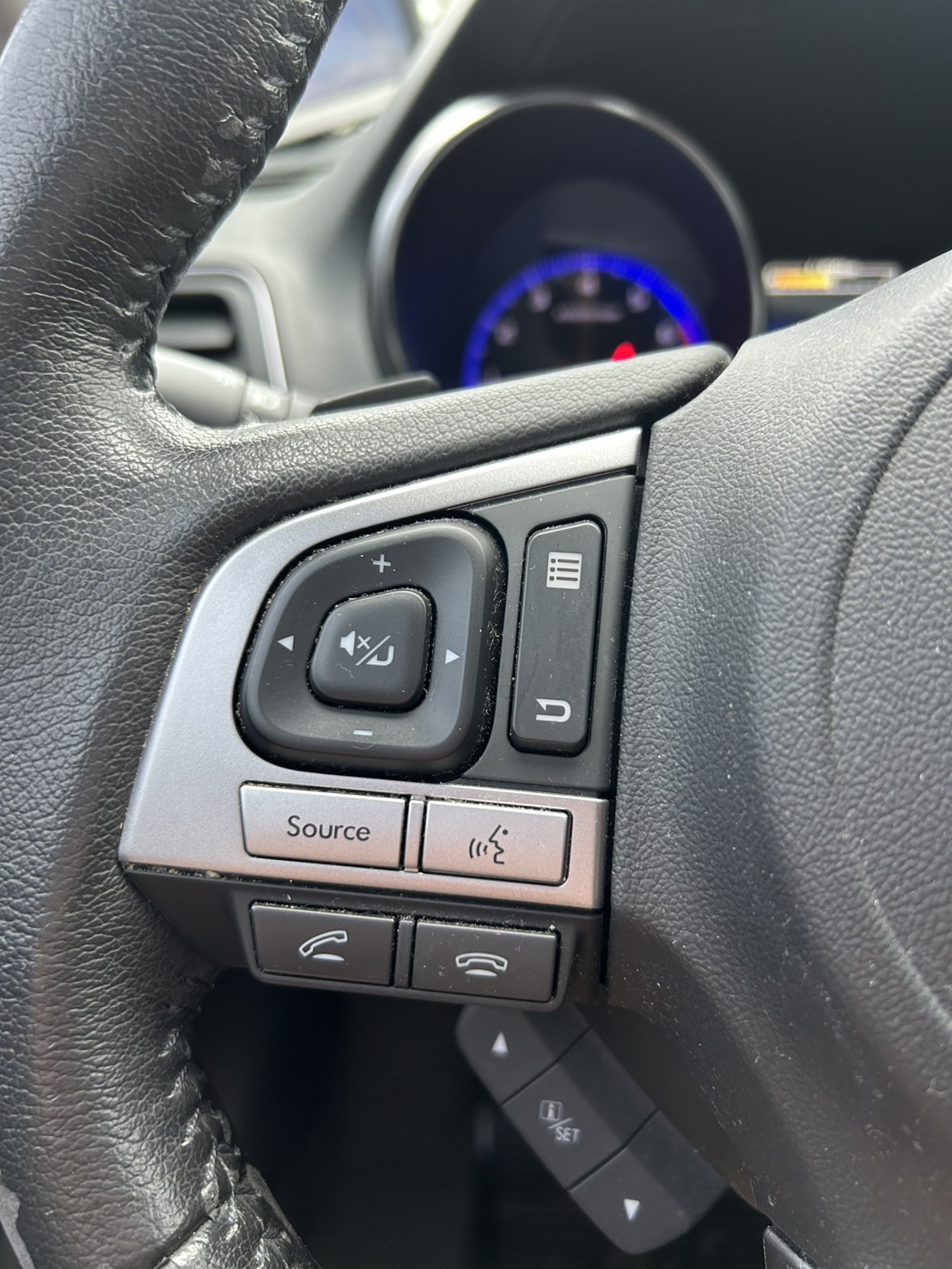 2015年速霸陸 Subaru Outback 2.5L  #跑少僅跑8萬 #原廠保養 #頂配   第15張相片