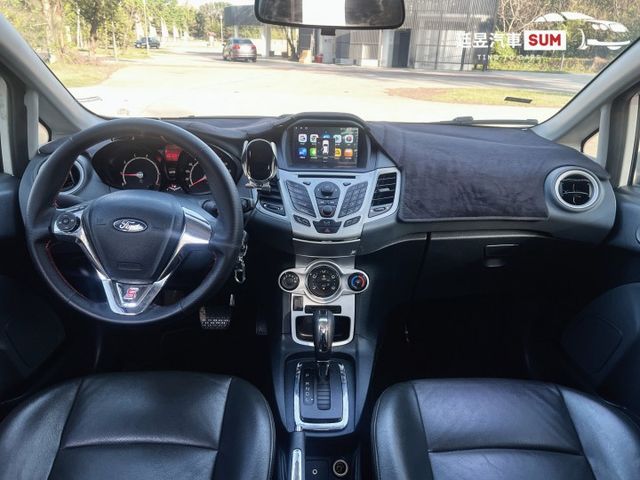 一手車 里程16萬 安卓機/抬頭顯示/皮椅  第6張相片