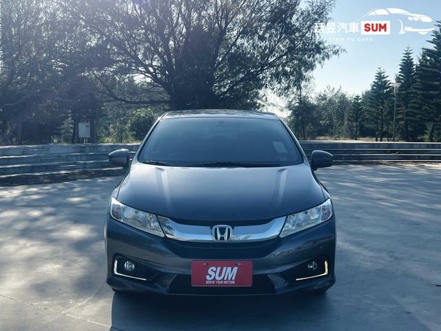 省油代步首選 倒車顯影 倒車雷達 循跡防滑 電折後視鏡 方向盤快控 抬頭顯示 衛星導航  第2張相片