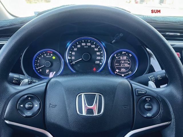 省油代步首選 倒車顯影 倒車雷達 循跡防滑 電折後視鏡 方向盤快控 抬頭顯示 衛星導航  第11張相片