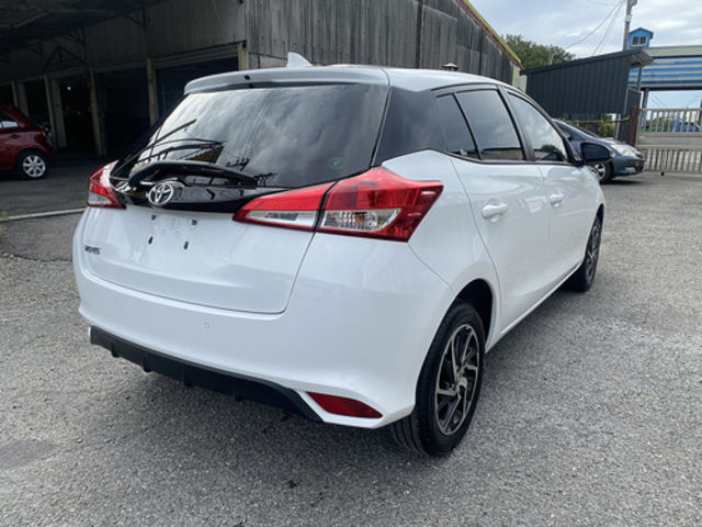 TOYOTA豐田 YARIS  第2張相片