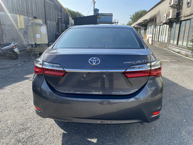 TOYOTA豐田 ALTIS  第4張相片