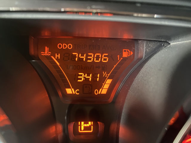 NISSAN日產 LIVINA  第11張相片