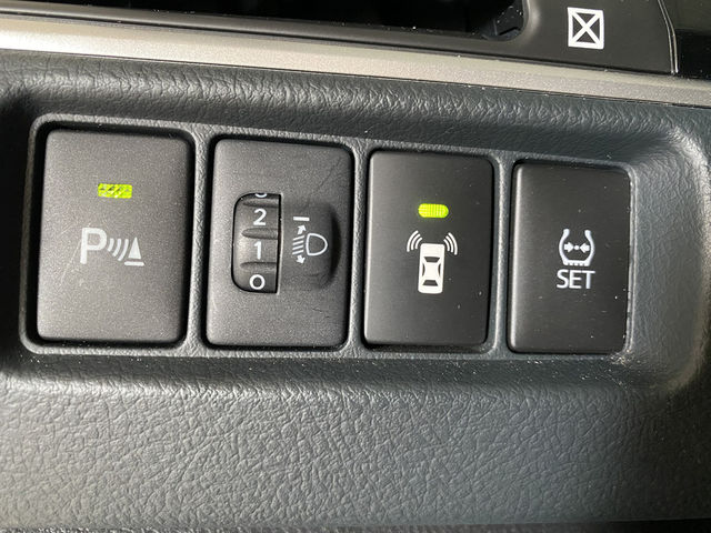 TOYOTA豐田 CAMRY  第11張相片