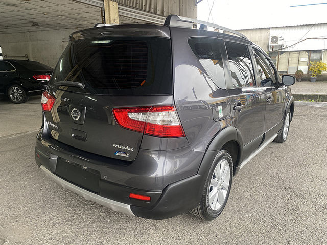 NISSAN日產 LIVINA  第2張相片