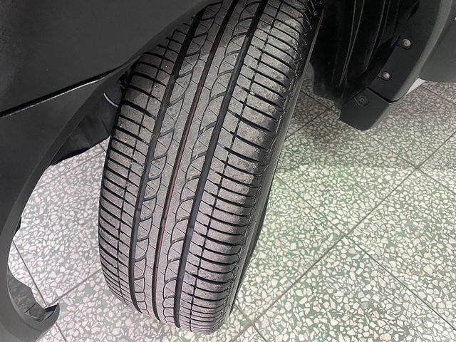 NISSAN日產 LIVINA  第13張相片