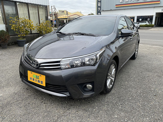 TOYOTA豐田 ALTIS  第1張相片