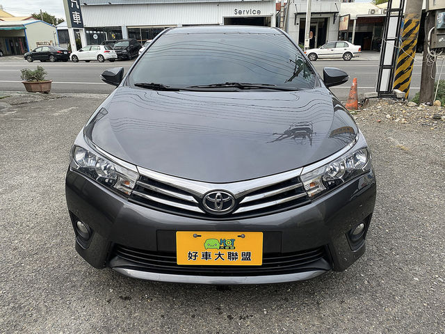 TOYOTA豐田 ALTIS  第3張相片
