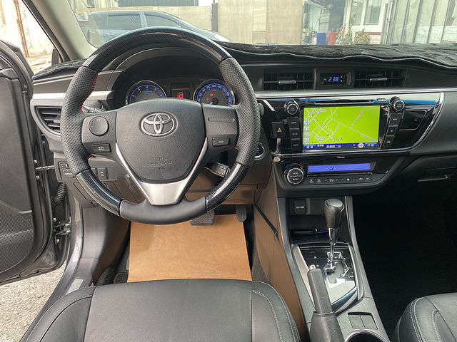 TOYOTA豐田 ALTIS  第5張相片