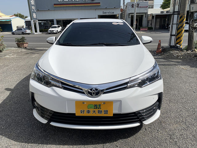 TOYOTA豐田 ALTIS  第3張相片