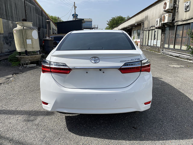 TOYOTA豐田 ALTIS  第4張相片