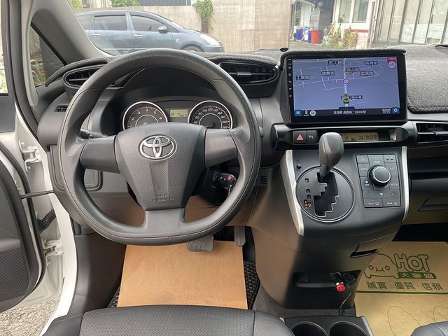 TOYOTA豐田 WISH  第5張相片