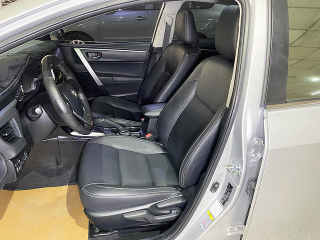 TOYOTA豐田 ALTIS  第7張相片