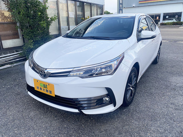 TOYOTA豐田 ALTIS  第1張相片