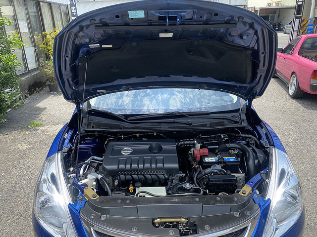 NISSAN日產 TIIDA  第6張相片