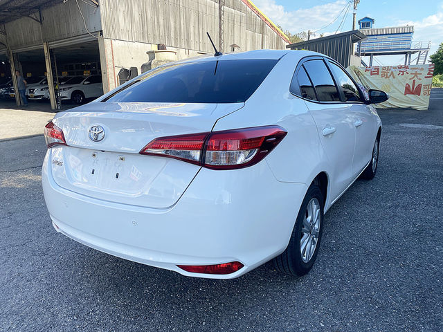TOYOTA豐田 VIOS  第2張相片