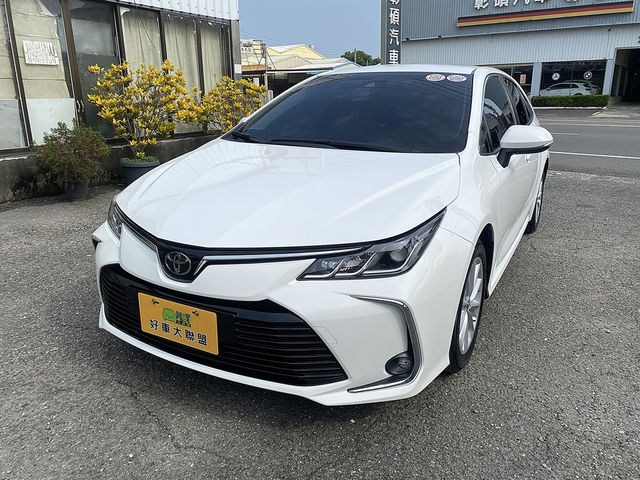 TOYOTA豐田 ALTIS  第1張相片