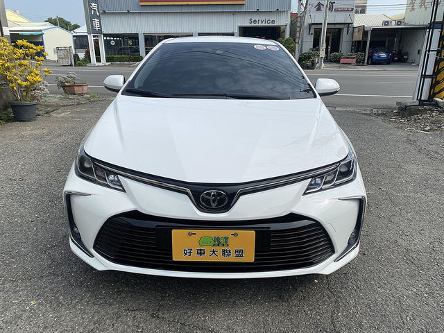 TOYOTA豐田 ALTIS  第3張相片