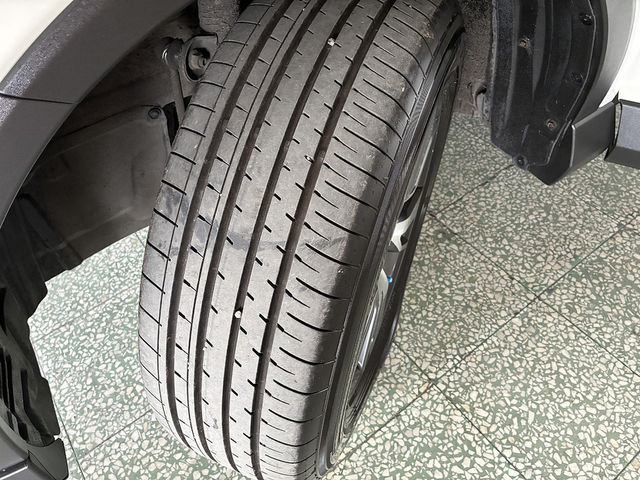 TOYOTA豐田 RAV4  第20張相片