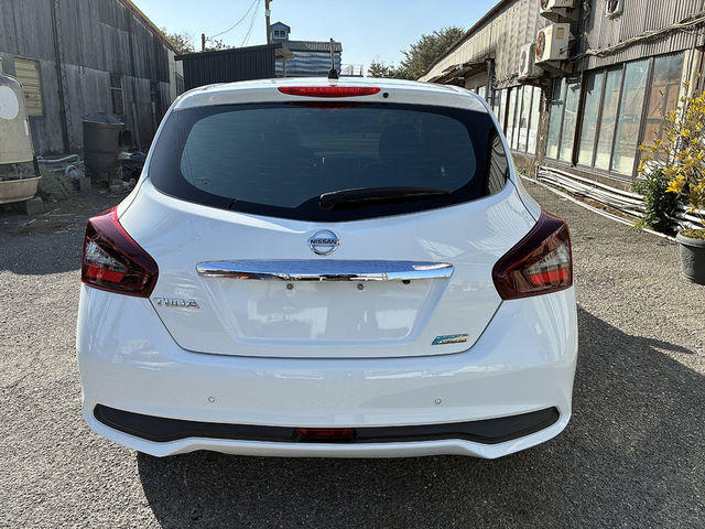 NISSAN日產 TIIDA  第4張相片