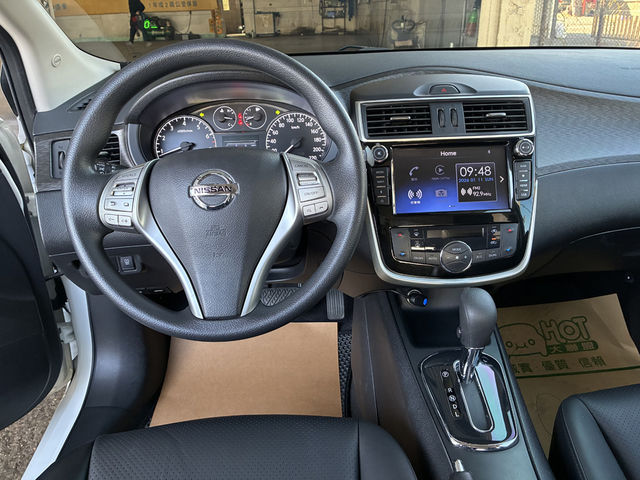 NISSAN日產 TIIDA  第5張相片