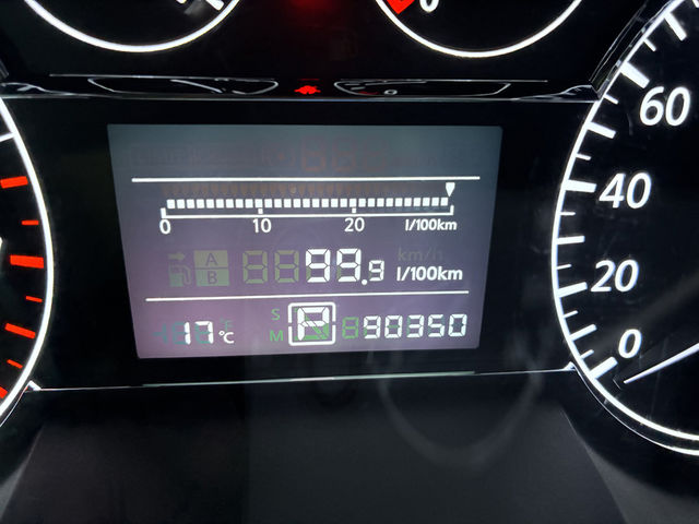 NISSAN日產 TIIDA  第9張相片