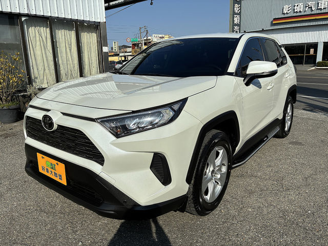 TOYOTA豐田 RAV4  第1張相片