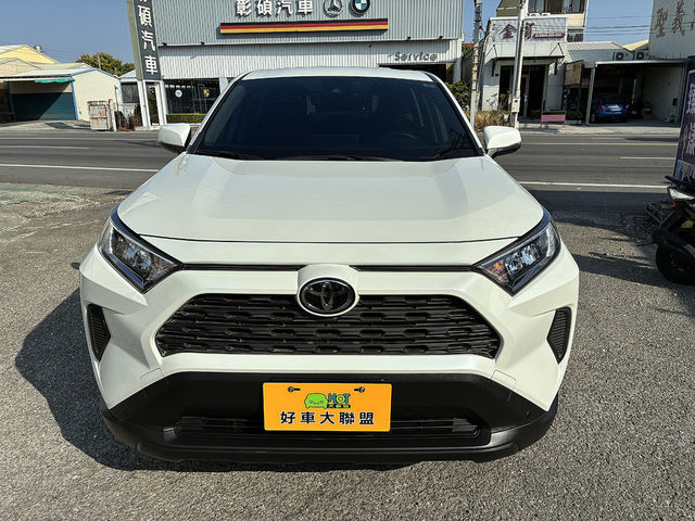 TOYOTA豐田 RAV4  第3張相片