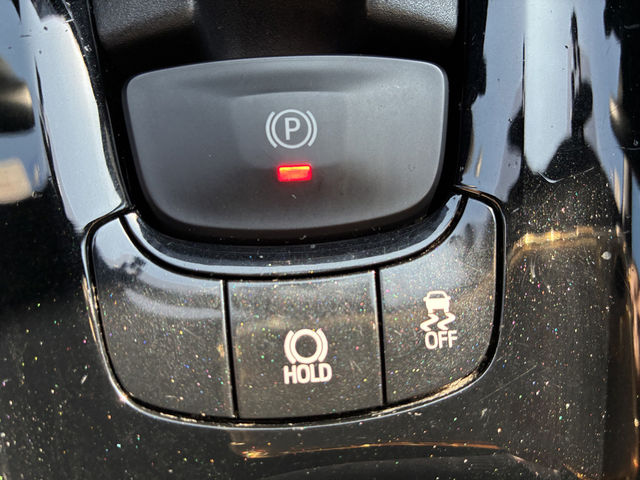 TOYOTA豐田 C-HR  第17張相片