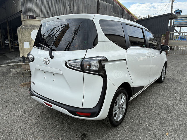 TOYOTA豐田 SIENTA  第2張相片