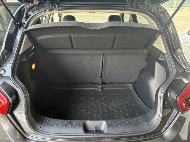 NISSAN日產 TIIDA  第16張相片