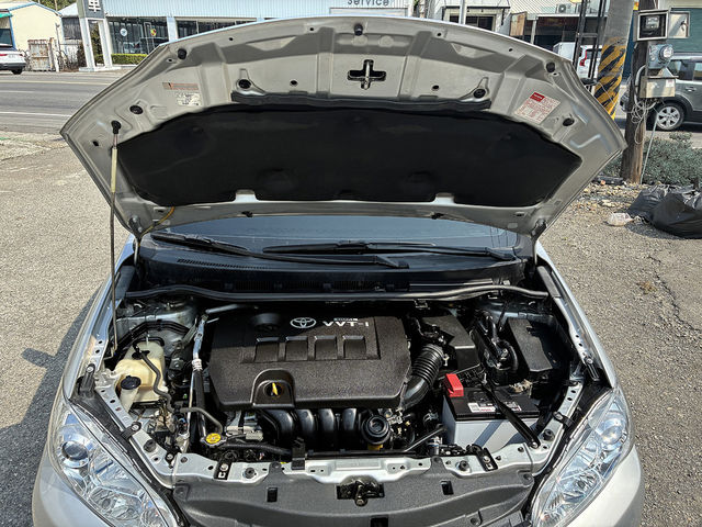 TOYOTA豐田 WISH  第6張相片