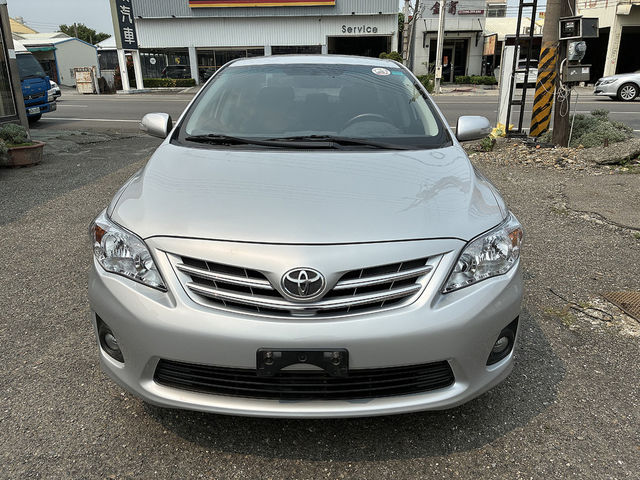 TOYOTA豐田 ALTIS  第3張相片