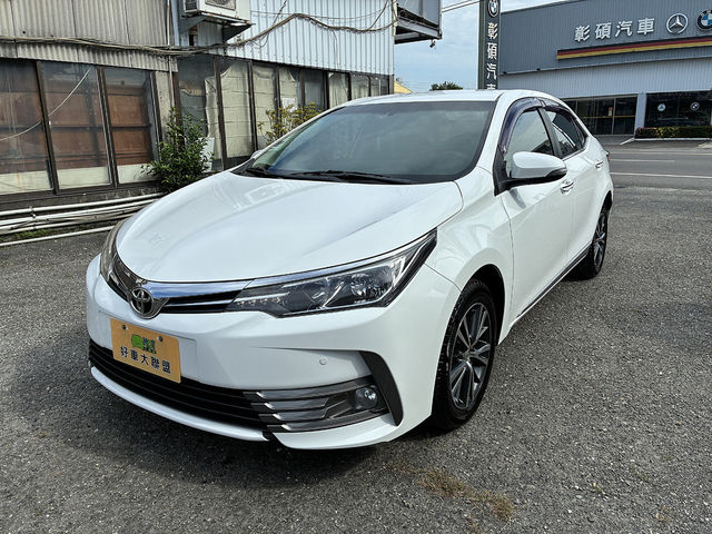 TOYOTA豐田 ALTIS  第1張相片