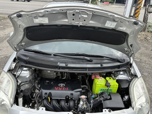TOYOTA豐田 YARIS  第6張相片