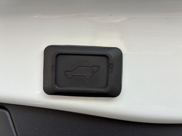 TOYOTA豐田 RAV4  第16張相片