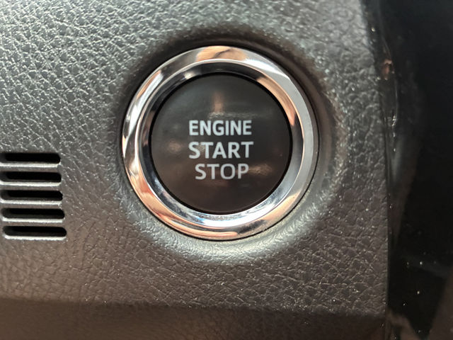 TOYOTA豐田 ALTIS  第14張相片