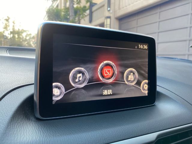 MAZDA馬自達 MAZDA 3  第16張相片
