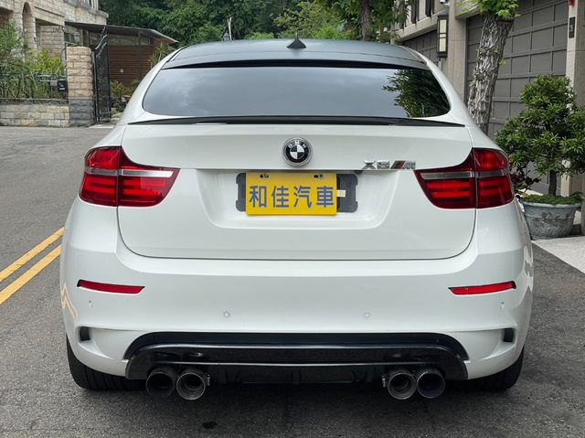 BMW寶馬 X6  第7張相片