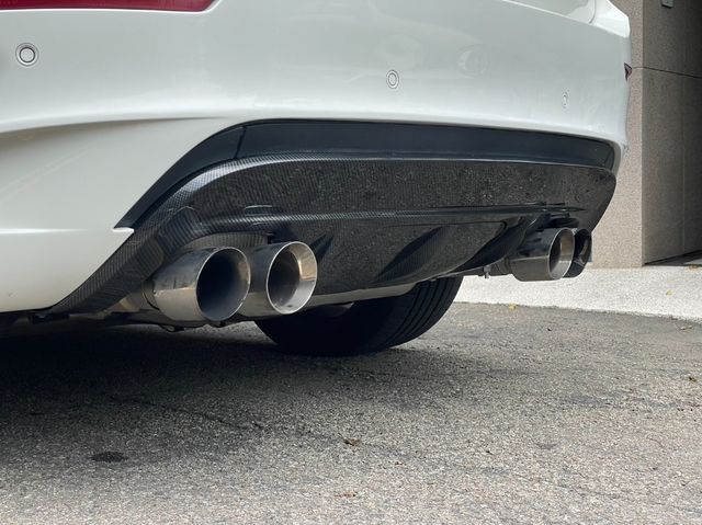 BMW寶馬 X6  第13張相片