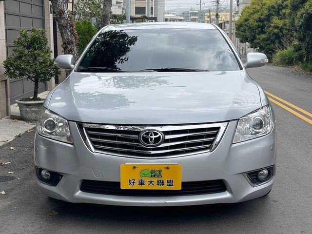 TOYOTA豐田 CAMRY  第2張相片