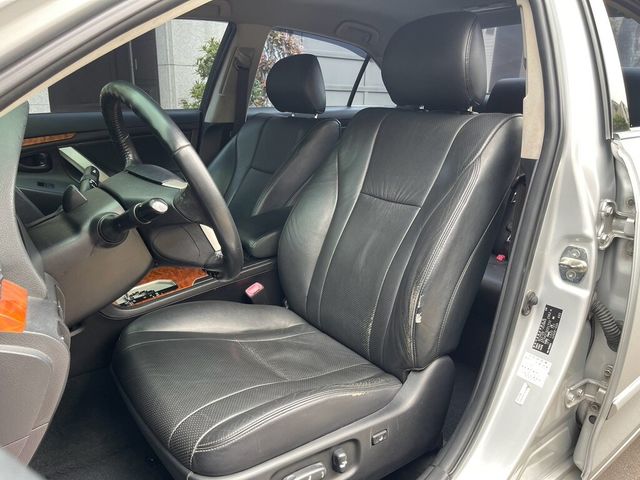 TOYOTA豐田 CAMRY  第13張相片