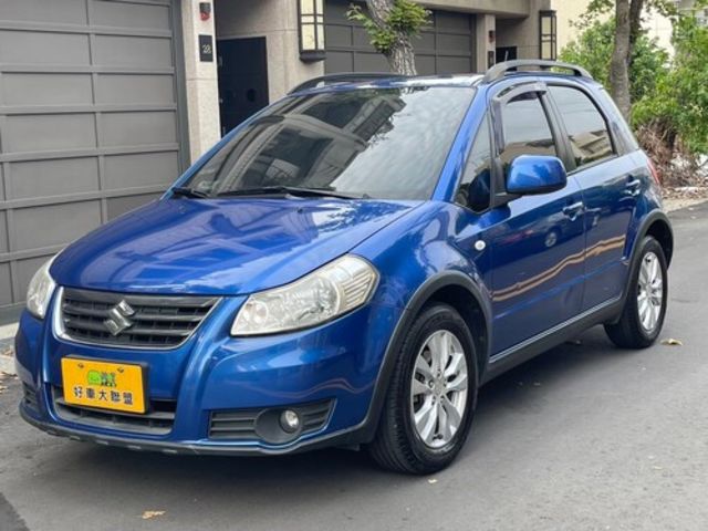 SUZUKI鈴木 SX4  第1張相片