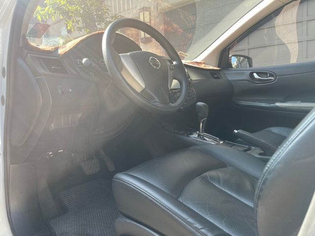 NISSAN日產 TIIDA  第9張相片