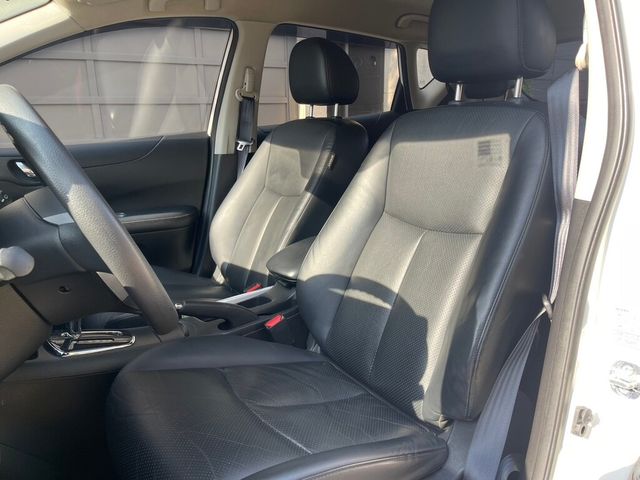 NISSAN日產 TIIDA  第10張相片