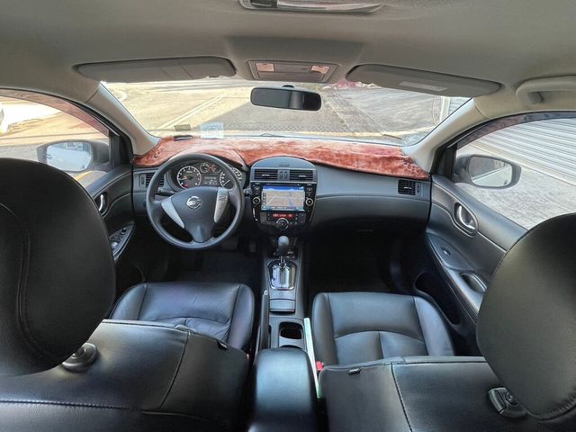 NISSAN日產 TIIDA  第15張相片